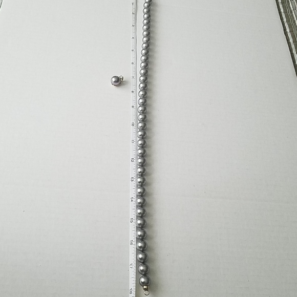 Majorica 12mm Grey Pearl Pendant Necklace - Picture 8 of 8